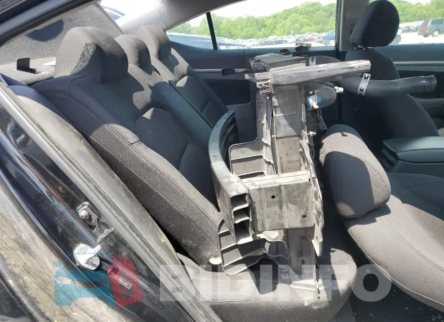 5NPD84LF7KH422824 Photo# 10