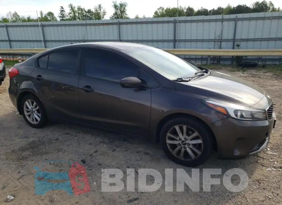 3KPFL4A75HE118696 Photo# 4