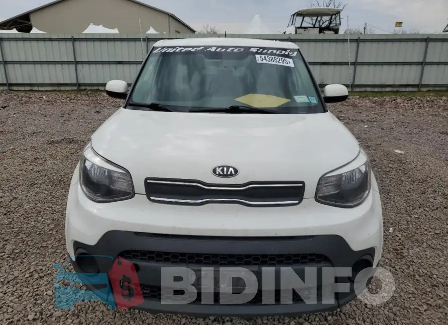 KNDJN2A27J7551987 Photo# 5