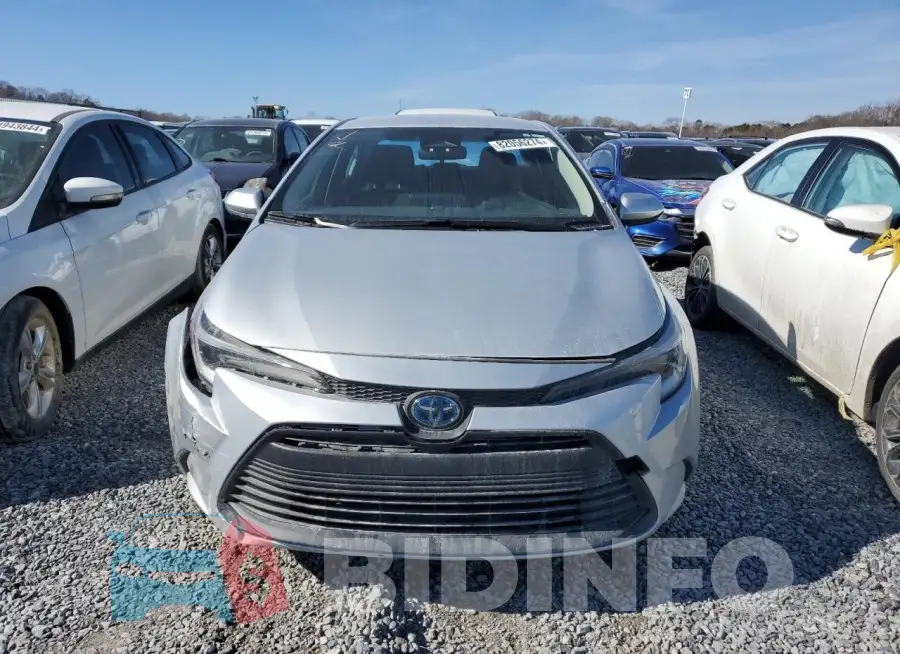 JTDBCMFE2R3043051 Photo# 5