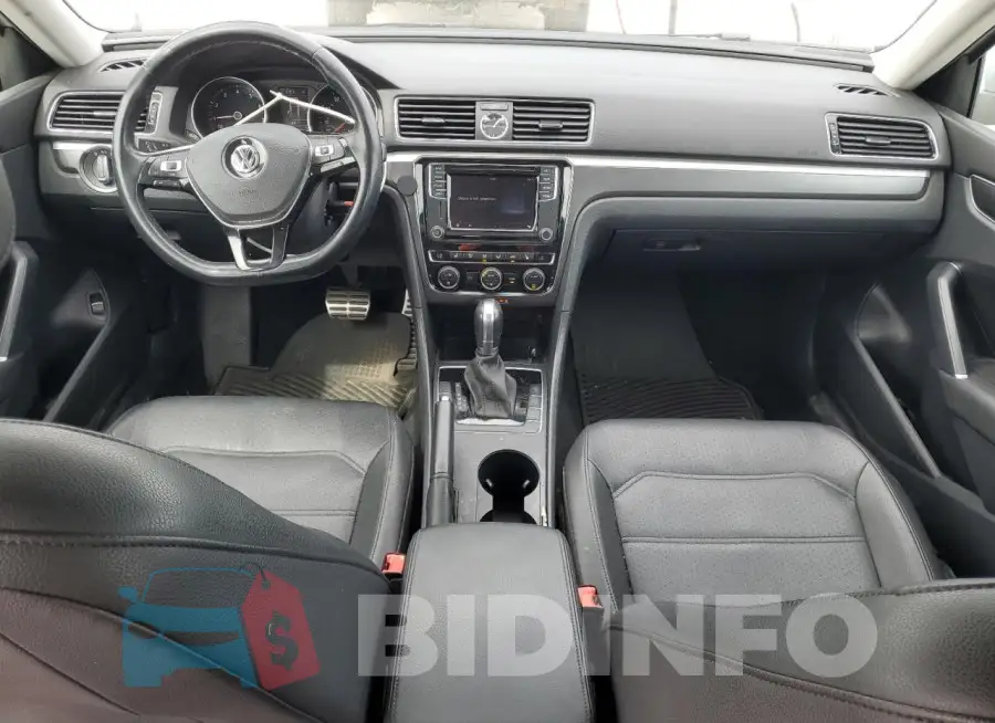 1VWDT7A37HC082147 Photo# 8