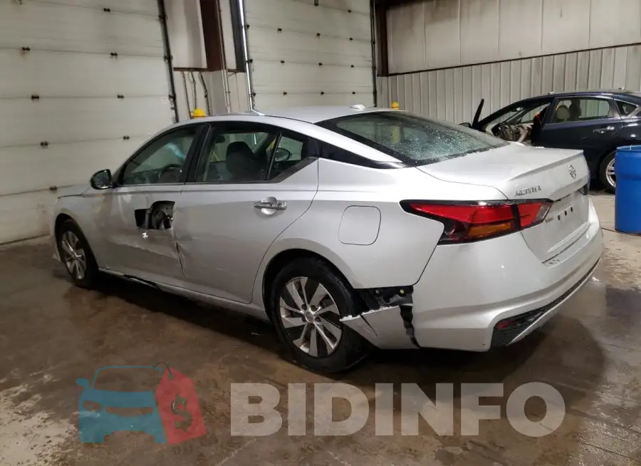 1N4BL4BV1KC127444 Photo# 2