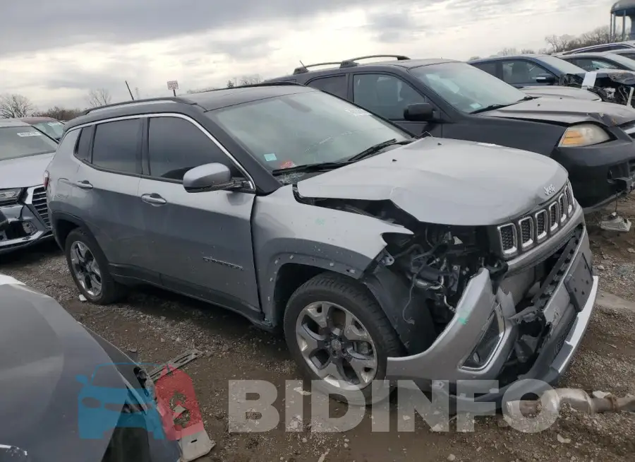 3C4NJDCB2LT167555 Photo# 4