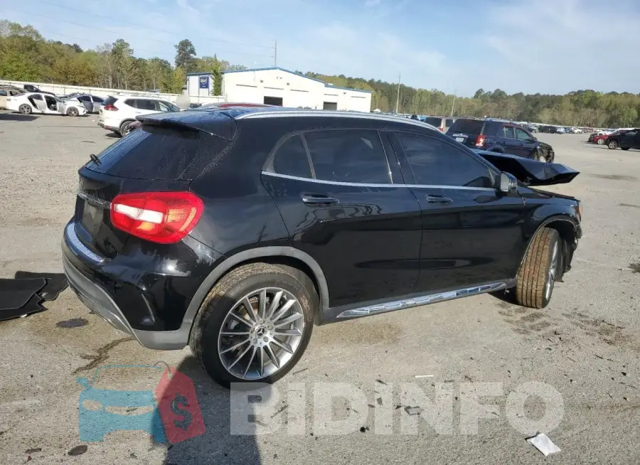 WDCTG4EB8JJ501699 Photo# 3