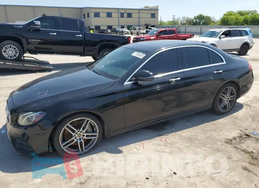 WDDZF6GB2JA360422 Photo# 1