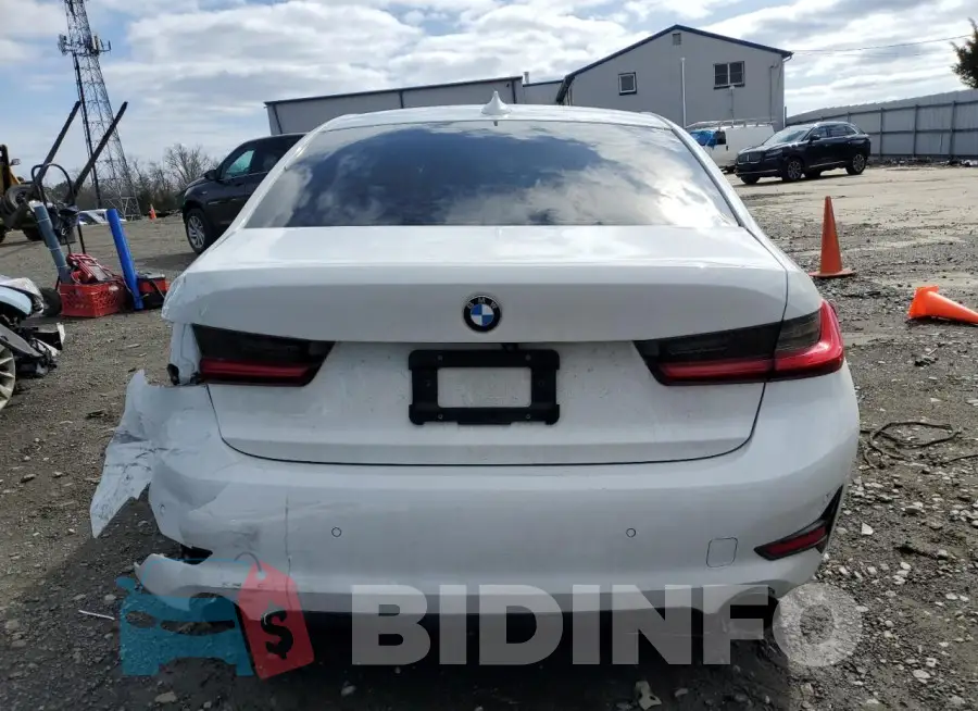 3MW5R1J05M8B48878 Photo# 6