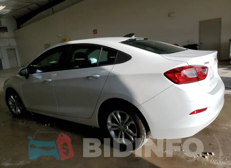1G1BC5SM4K7153299 Photo# 2
