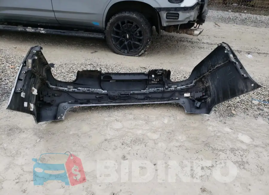 1GNSKTKL5PR184151 Photo# 13