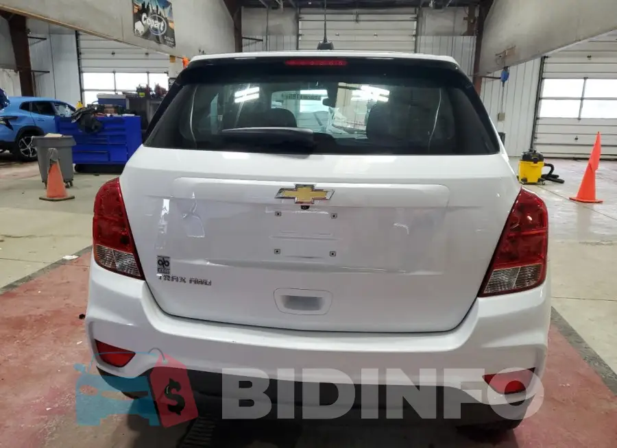 KL7CJNSB8JB603626 Photo# 6