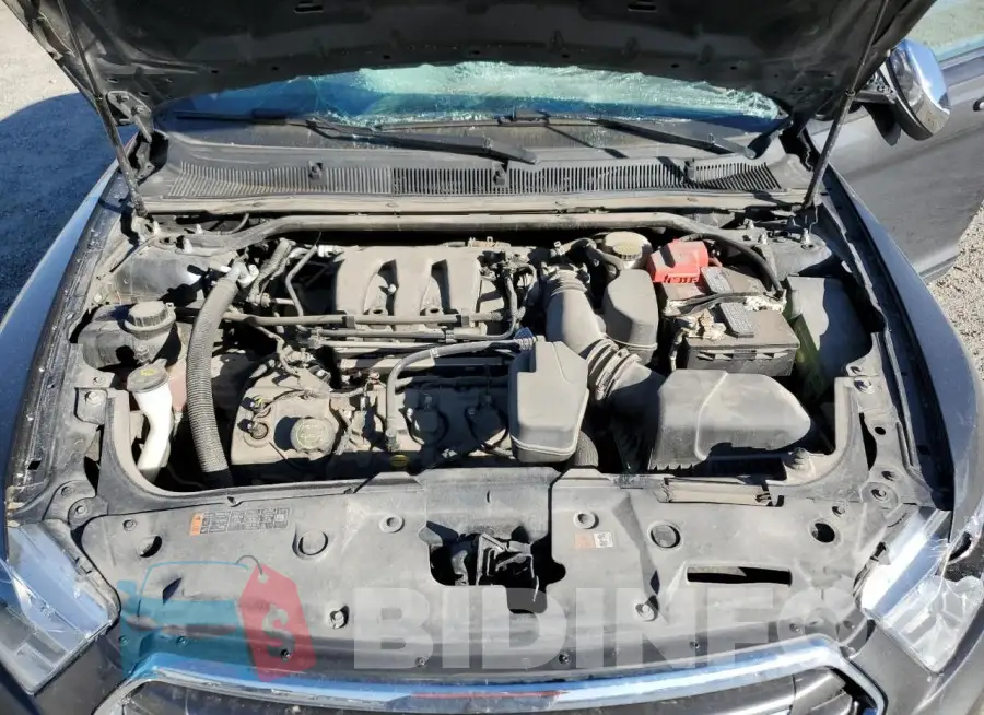 1FAHP2J85JG130692 Photo# 11