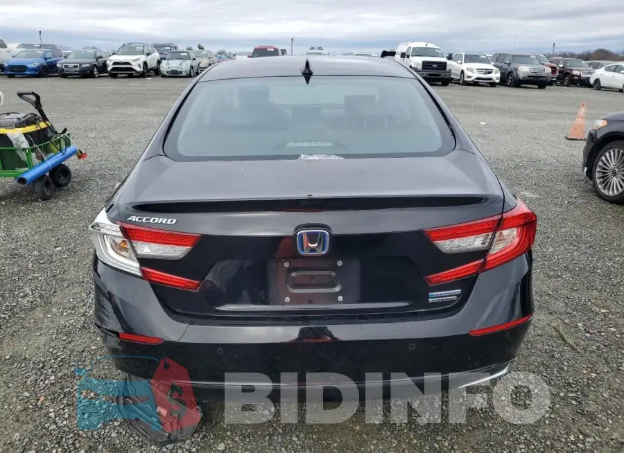 1HGCV3F97MA009771 Photo# 6