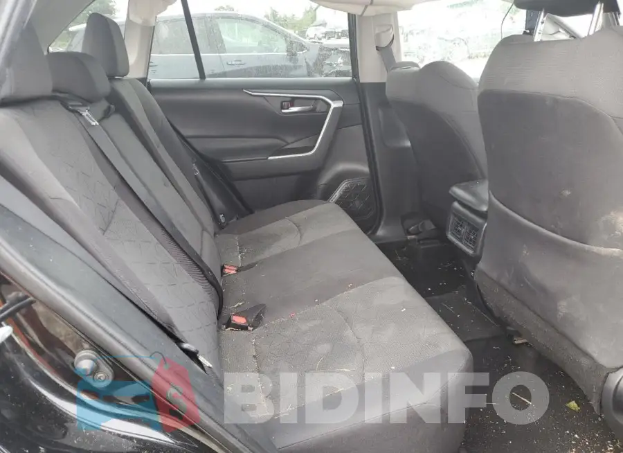 2T3P1RFV7MW151017 Photo# 11