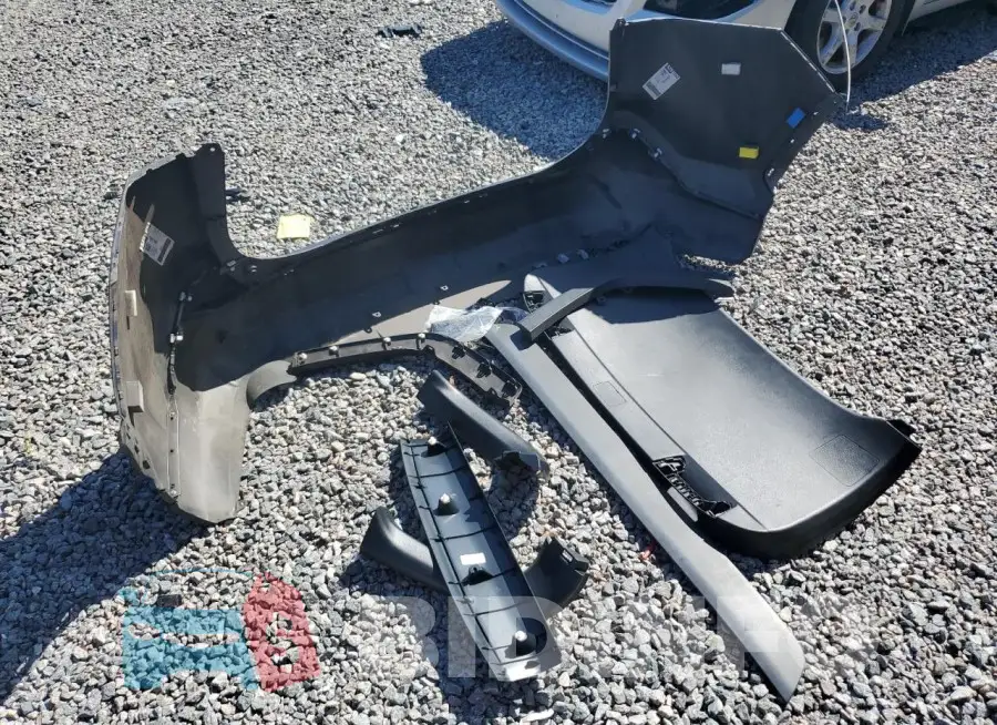 2T3W1RFV2LC052018 Photo# 13