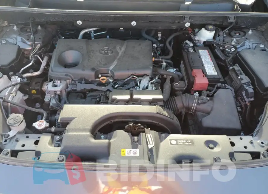 2T3W1RFV2LC052018 Photo# 12