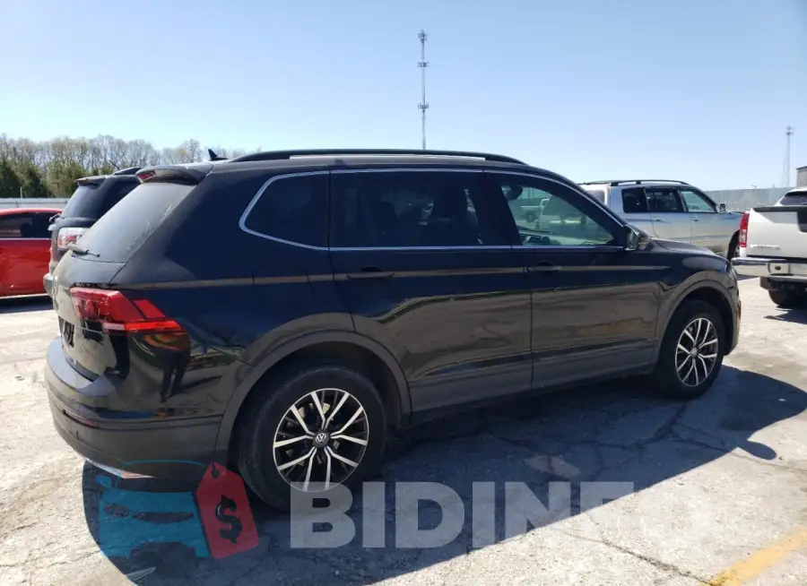 3VV3B7AX8KM190398 Photo# 3