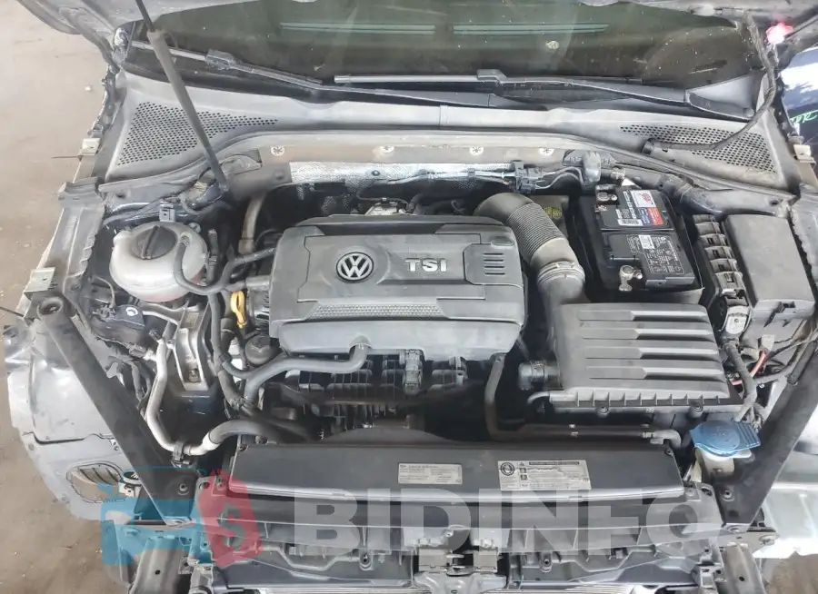 3VW217AUXHM070482 Photo# 11