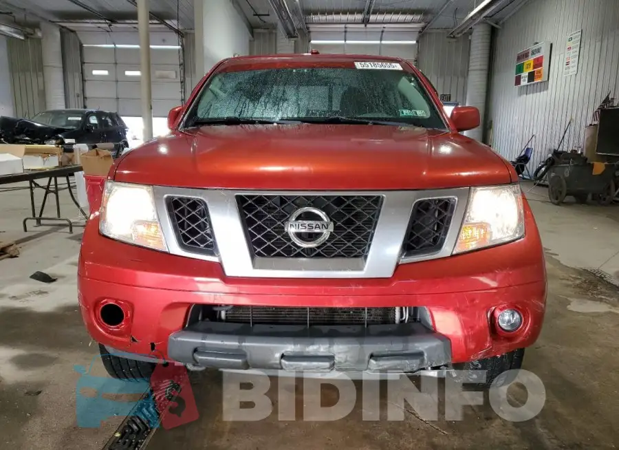 1N6AD0EV2JN745752 Photo# 5