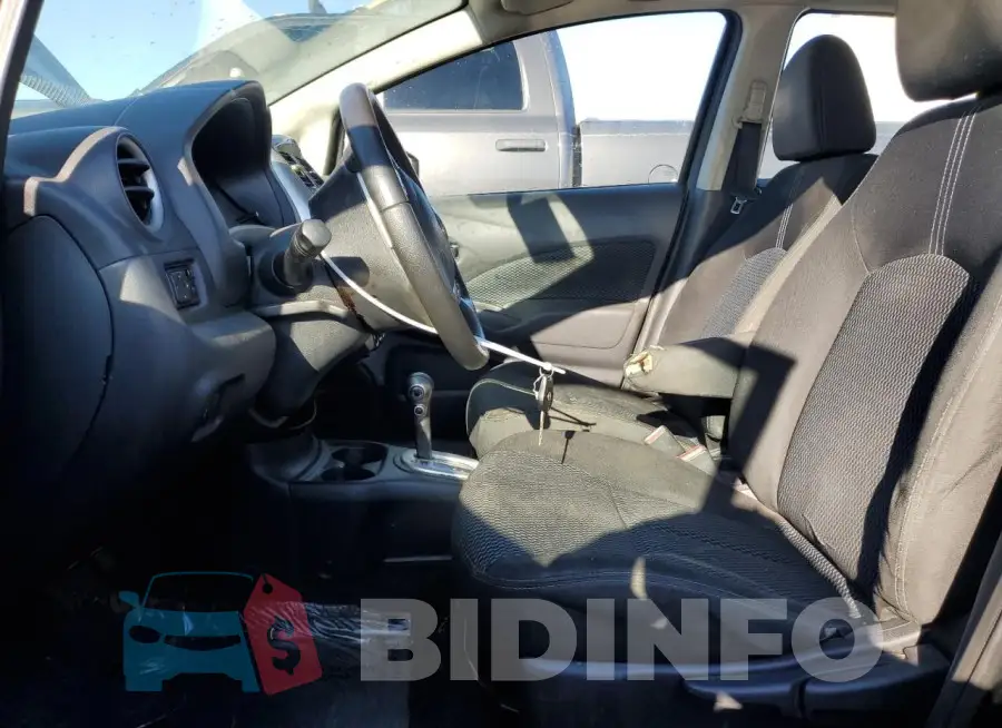 3N1CE2CP9GL352190 Photo# 7