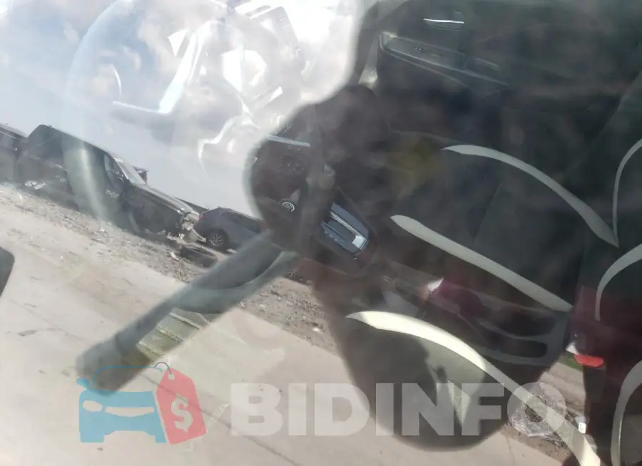 3N1CN8EV3NL865981 Photo# 8