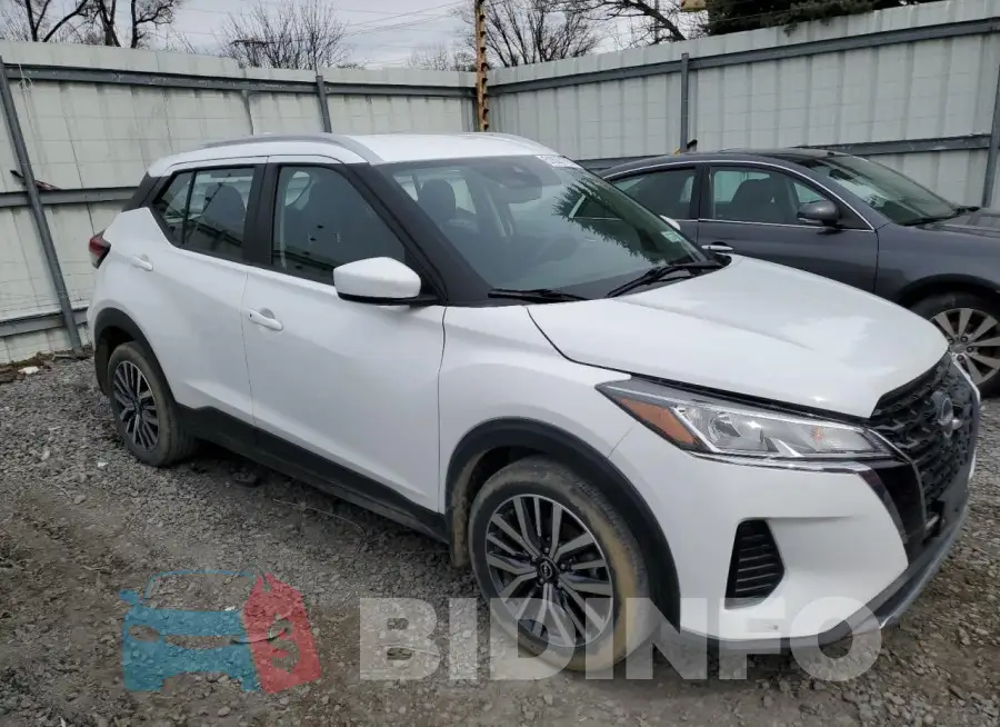 3N1CP5CV5PL557273 Photo# 4