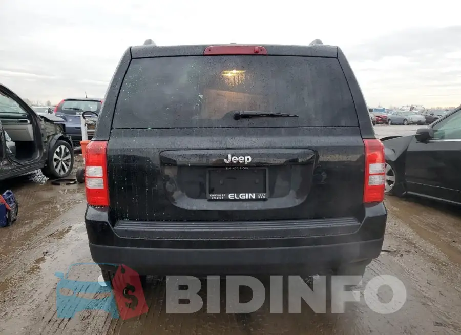 1C4NJPBB4HD157819 Photo# 6