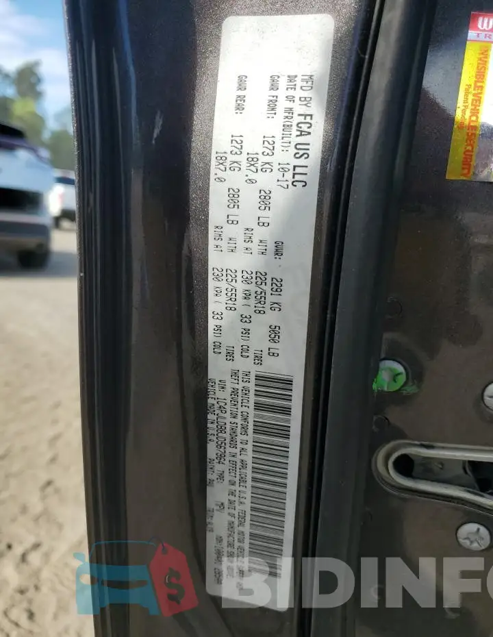 1C4PJLDB8JD567964 Photo# 13