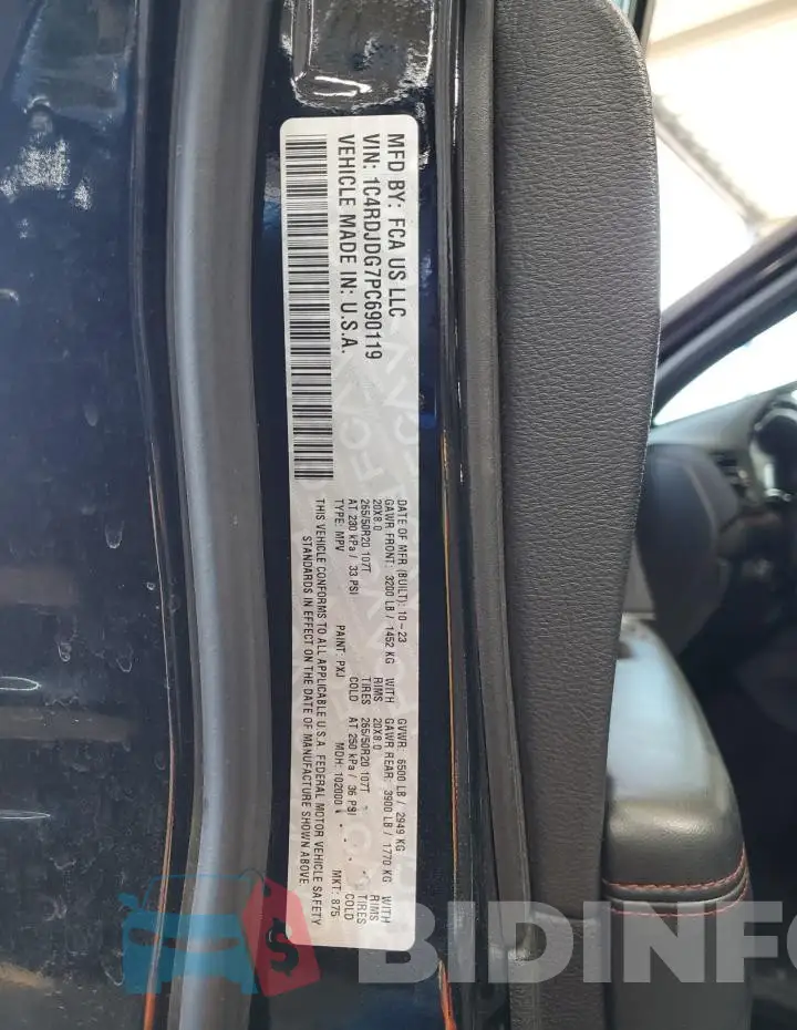 1C4RDJDG7PC690119 Photo# 14