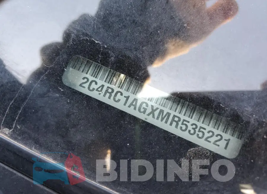 2C4RC1AGXMR535221 Photo# 13