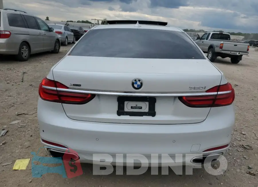 WBA7F2C56GG418433 Photo# 6