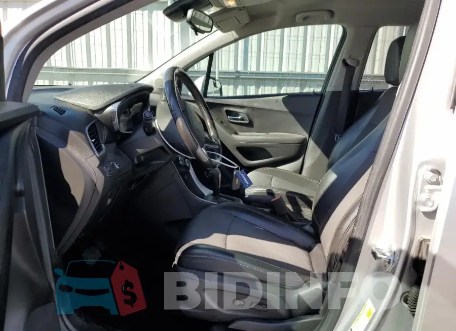 KL7CJLSB2JB648341 Photo# 7
