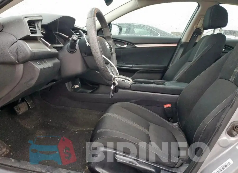 19XFC2F74HE032020 Photo# 7