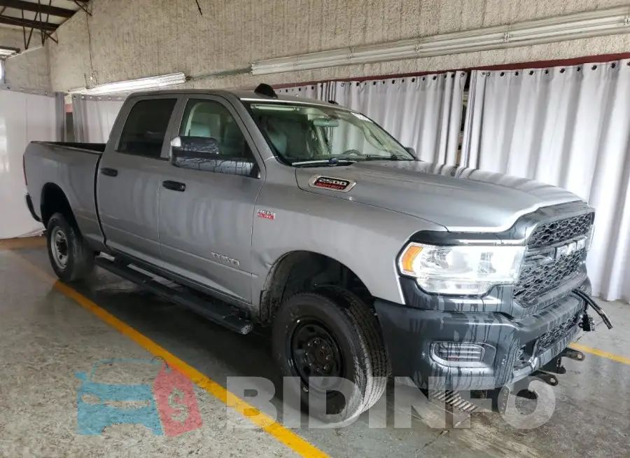 3C6UR5CJ1LG136332 Photo# 4