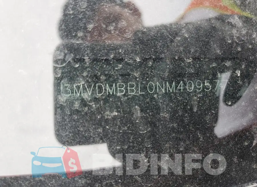 3MVDMBBL0NM409577 Photo# 12