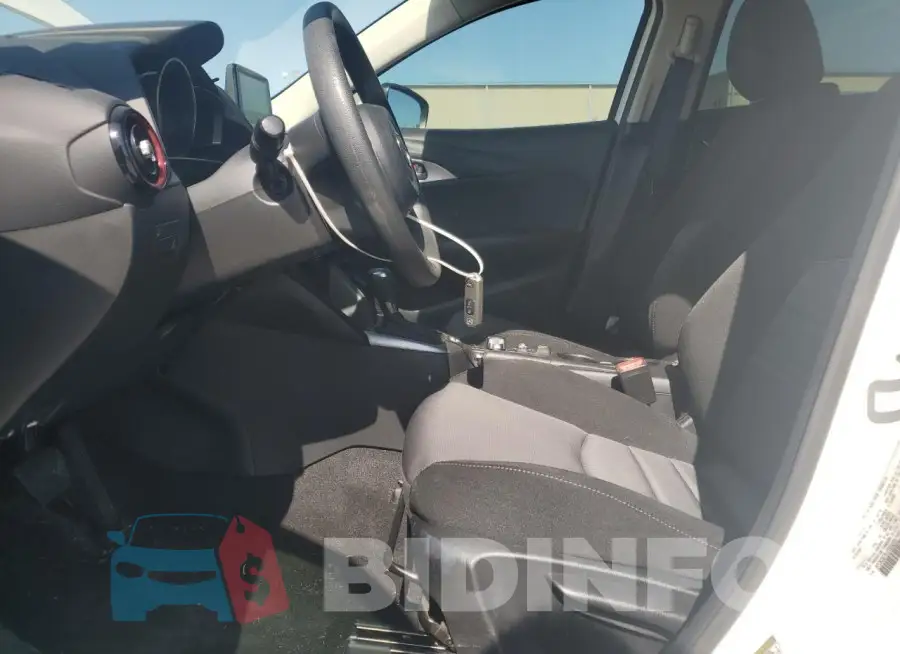 JM1DKDB76J0309289 Photo# 7