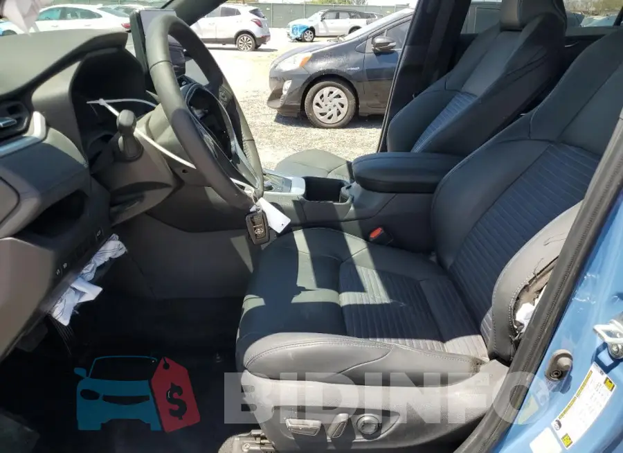2T3E6RFV8PW046113 Photo# 7