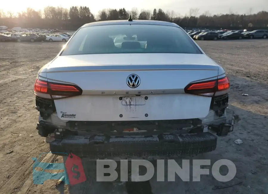 1VWSA7A32LC015882 Photo# 6
