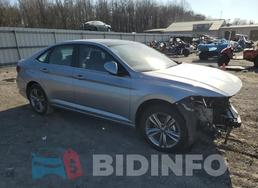 3VW7M7BU1RM037366 Photo# 4