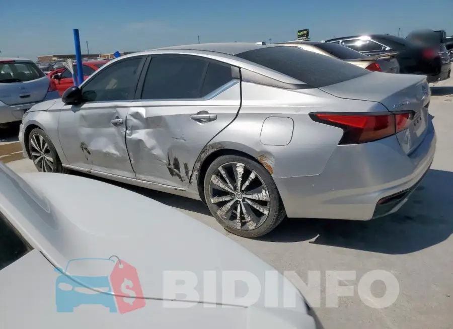 1N4BL4CV5KC159232 Photo# 2