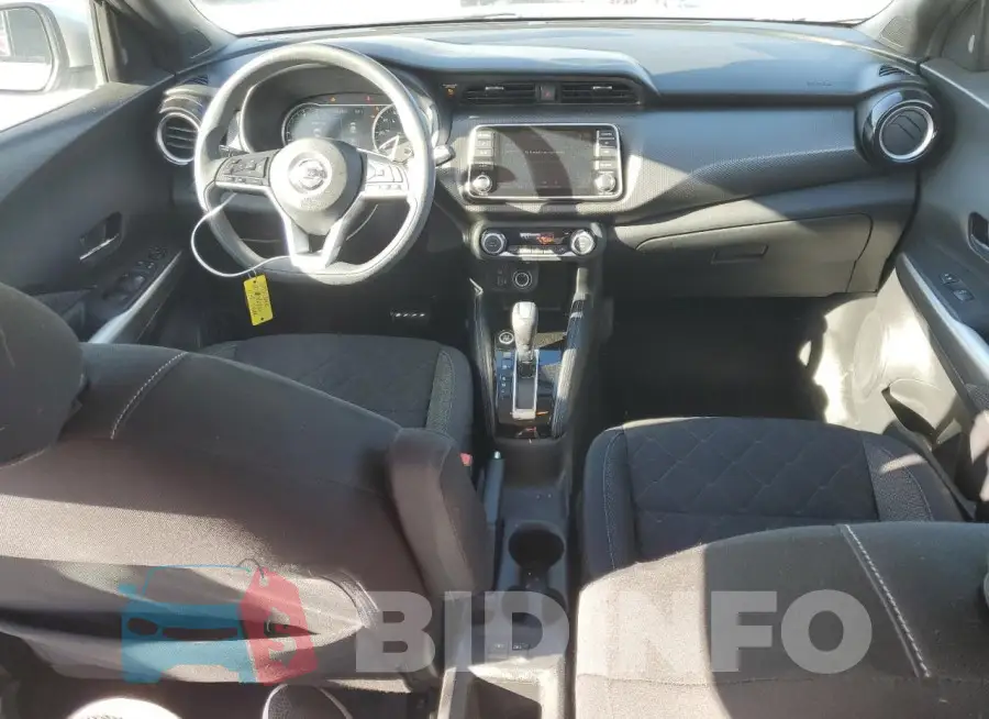 3N1CP5CU2JL516274 Photo# 8