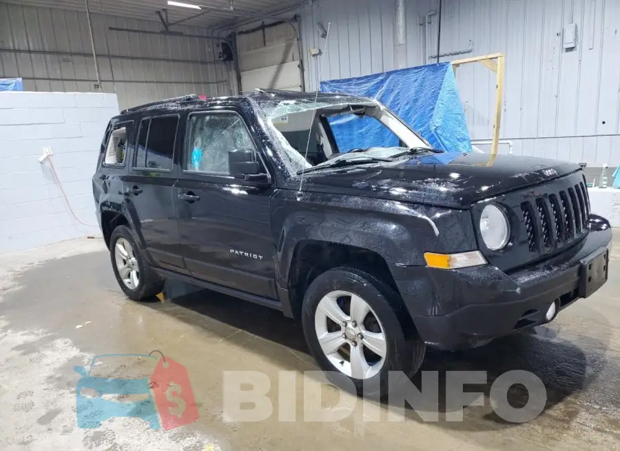 1C4NJRFB8GD802430 Photo# 4