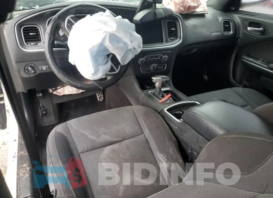 2C3CDXCT8JH209889 Photo# 8