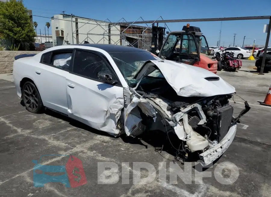 2C3CDXGJ6HH576311 Photo# 4