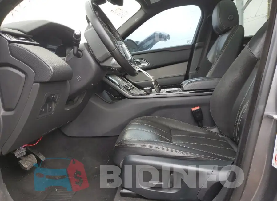 SALYB2RX8JA773408 Photo# 7