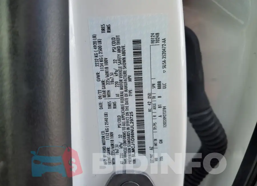 5LMCJ1D98NUL29725 Photo# 12