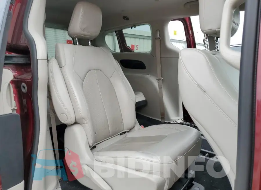 2C4RC1L74MR602943 Photo# 11