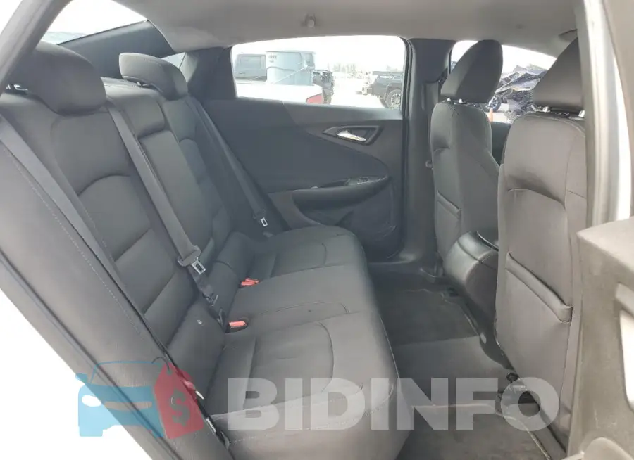 1G1ZB5ST3HF158288 Photo# 11