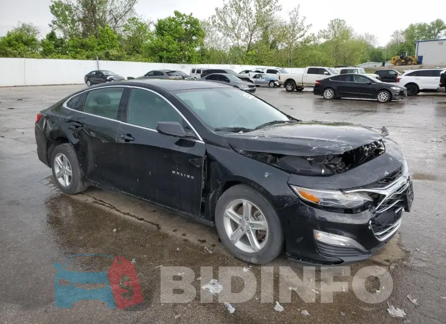1G1ZB5ST4NF213973 Photo# 4