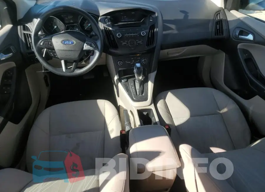 1FADP3F25GL230137 Photo# 8
