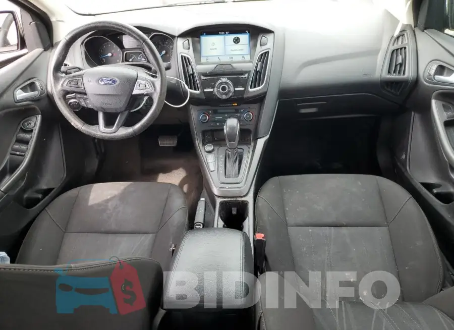 1FADP3H2XHL243416 Photo# 8