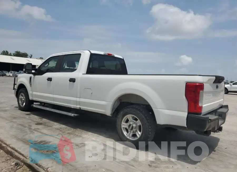 1FT7W2A61HEB68868 Photo# 2